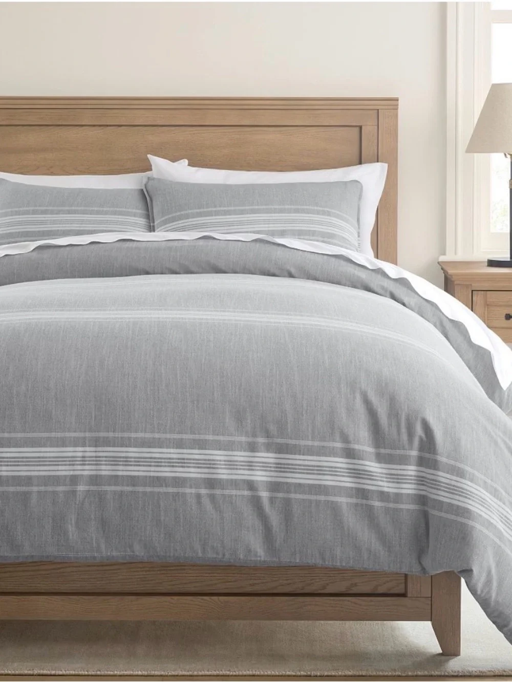 Pottery Barn Teen Gray Striped Reversible Duvet Cover Size Full/Queen